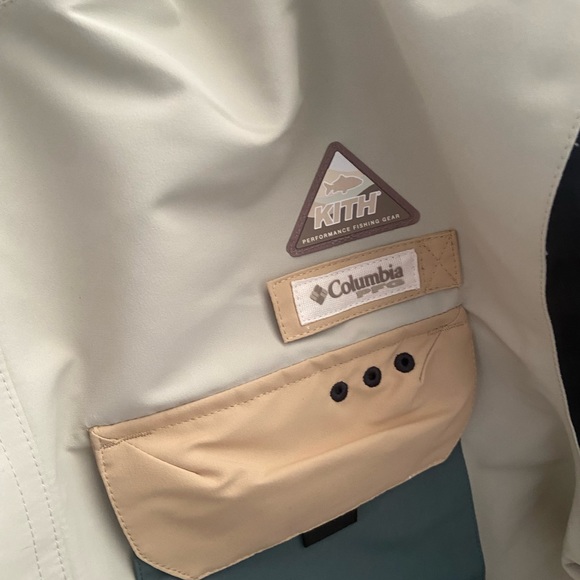Kith Columbia Madison Jacket size L - Picture 4 of 8